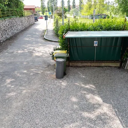 Apartment Quadrilocale Vicino Gardaland Castelnuovo del Garda